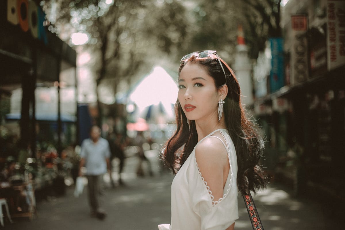 Street Style Inspired by Chinese Drama Aesthetics